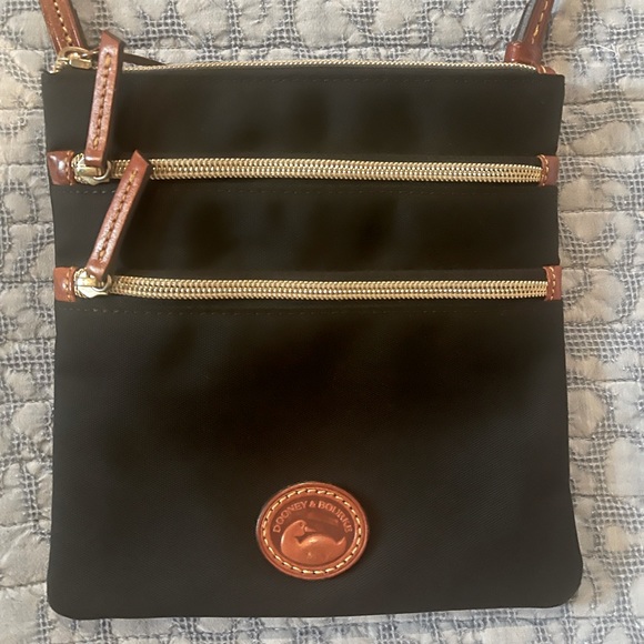 Dooney & Bourke Black CrossBody Bag - Picture 1 of 4